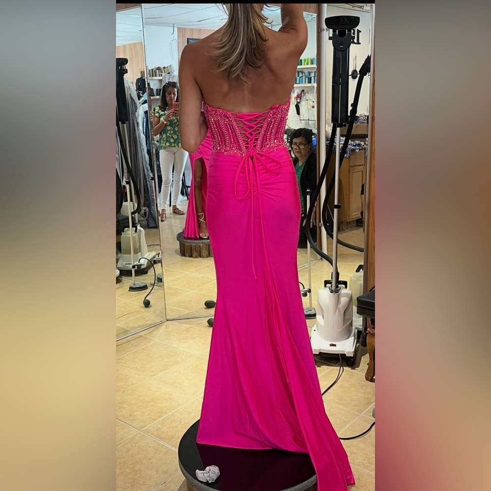 Ashley Lauren Designer hot pink beaded Prom Dress Size 00 - Picture 9 of 9